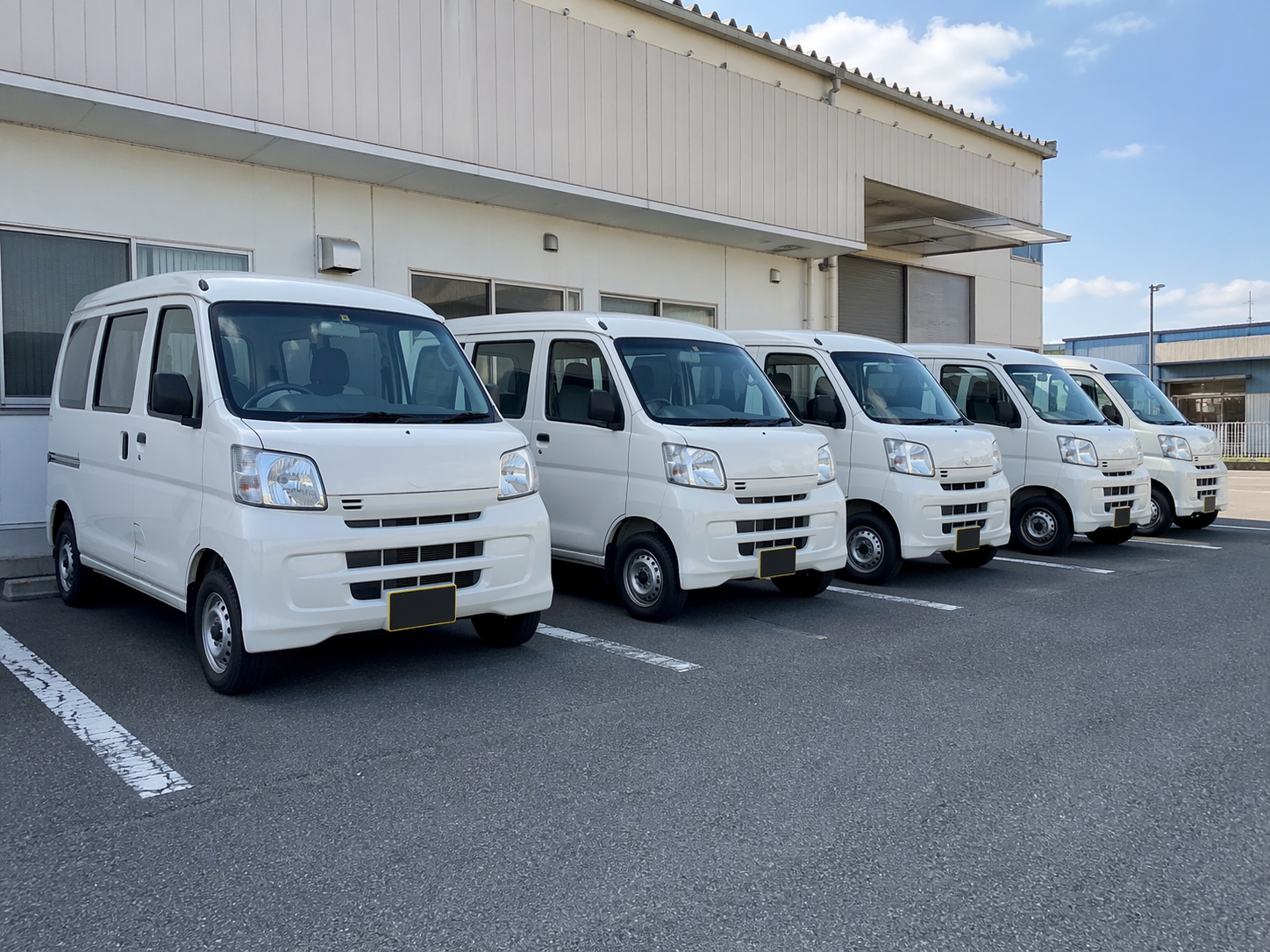 駐車場完備 - 株式会社VALEKドライバーの通勤・業務サポート